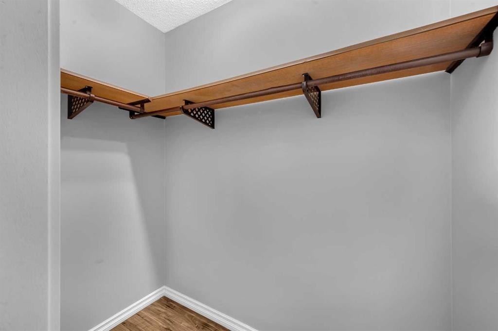 15 Ranch Glen Drive Nw, Calgary, AB - Indoor With Storage