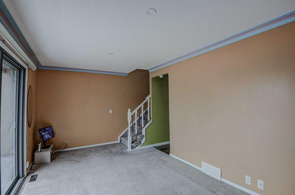 56-1055 72 Avenue Nw, Calgary, AB