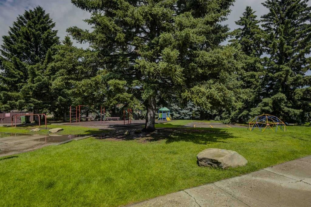56-1055 72 Avenue Nw, Calgary, AB