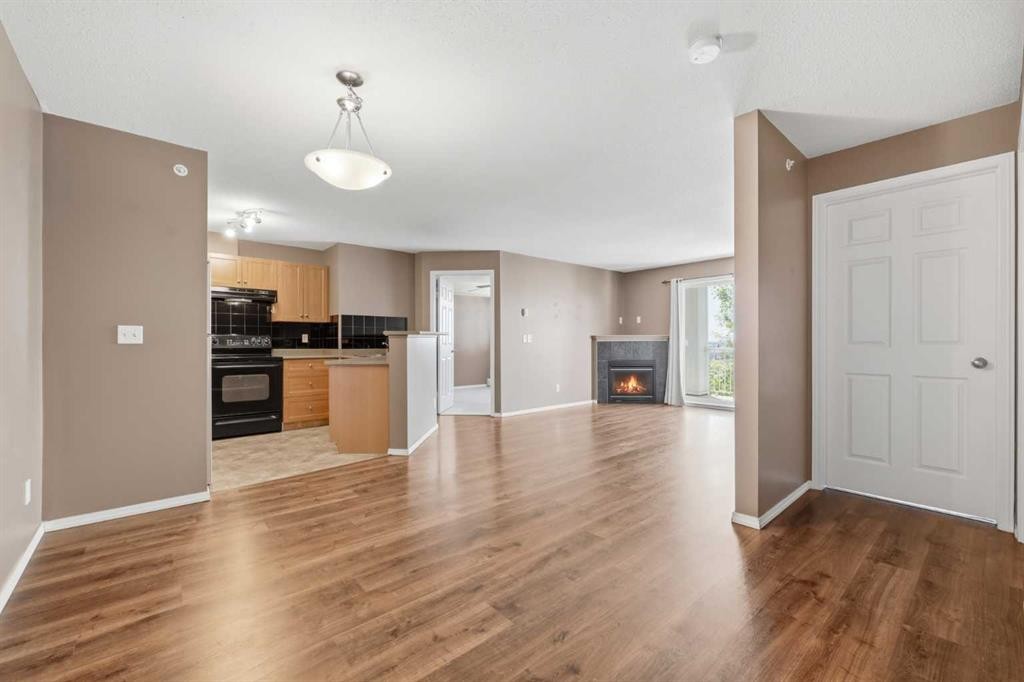 3408-10 Prestwick Bay Se, Calgary, AB