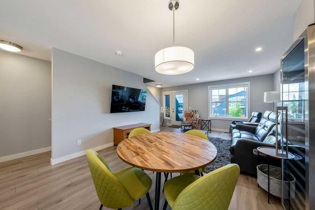 869 Cranston Avenue Se, Calgary, AB - Indoor