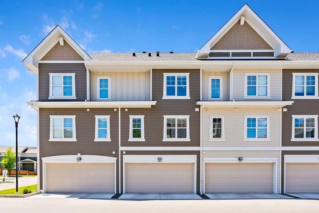 869 Cranston Avenue Se, Calgary, AB - Outdoor With Facade