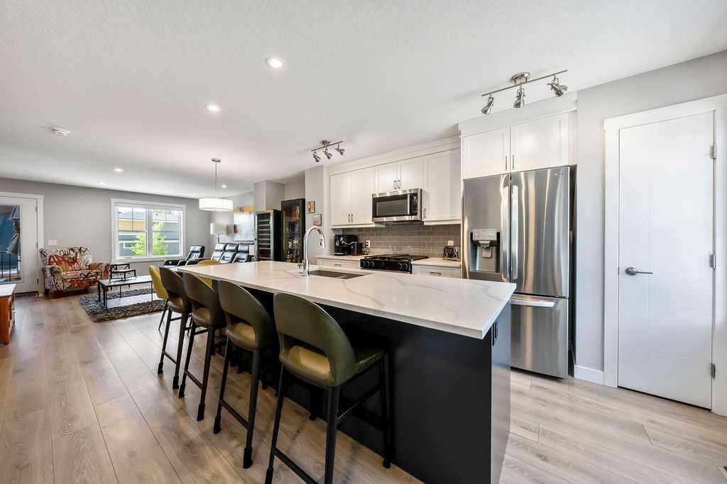 869 Cranston Avenue Se, Calgary, AB - Indoor Photo Showing Kitchen With Stainless Steel Kitchen With Upgraded Kitchen