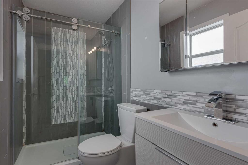 64 Addington Drive, Red Deer, AB
