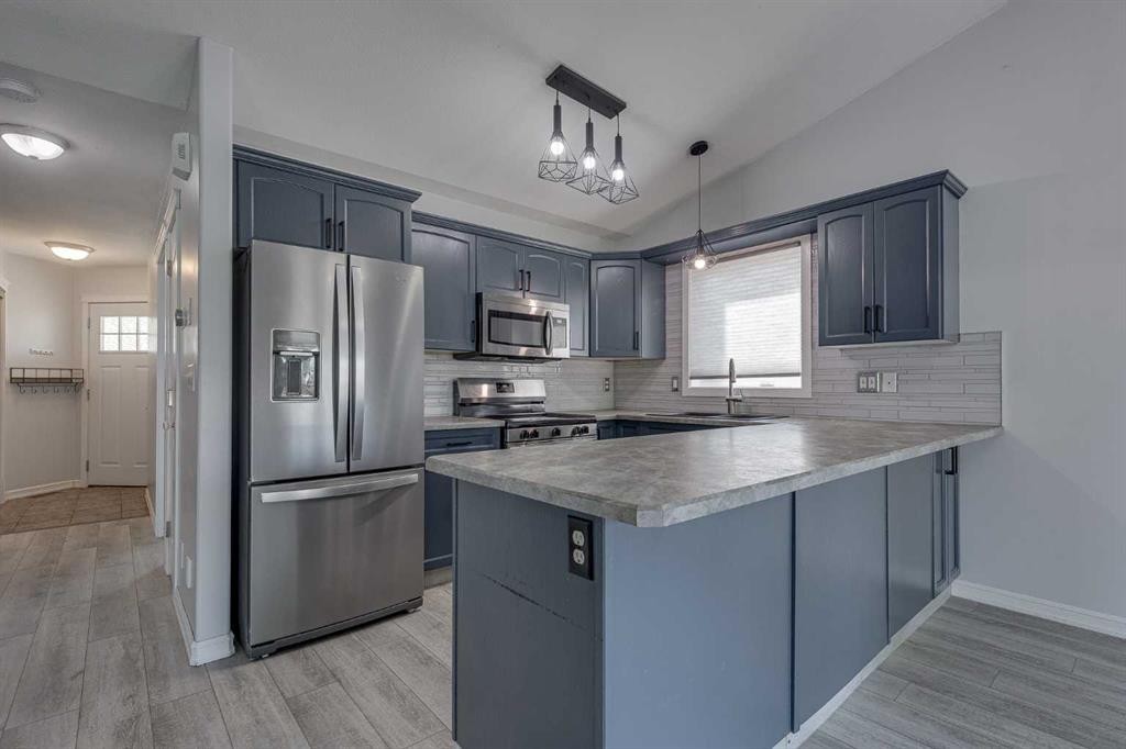 64 Addington Drive, Red Deer, AB
