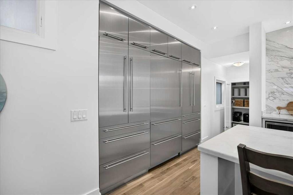 3815 7A Street Sw, Calgary, AB