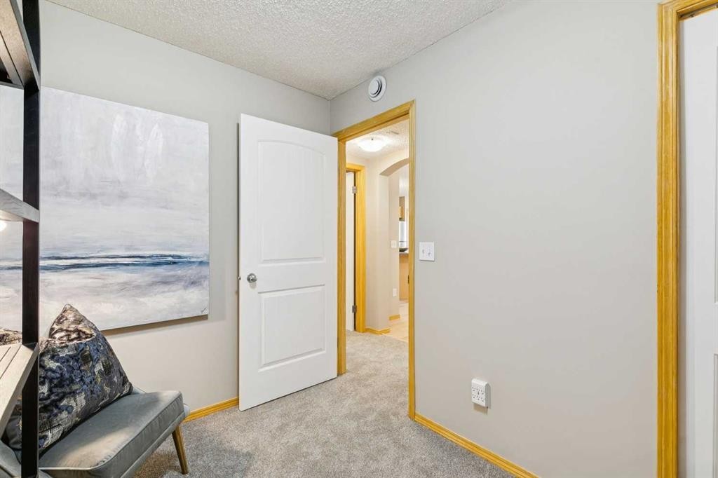 106-7 Everridge Square Sw, Calgary, AB