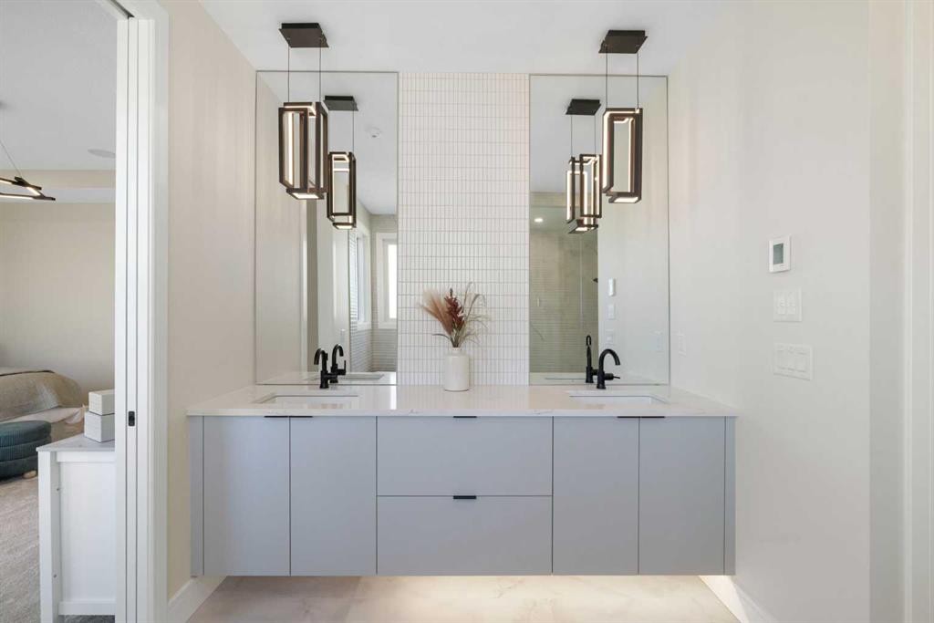 14 Opal Place, Balzac, AB - Indoor Photo Showing Bathroom