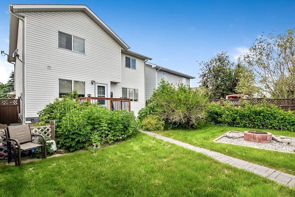 24 Cimarron Meadows Road, Okotoks, AB