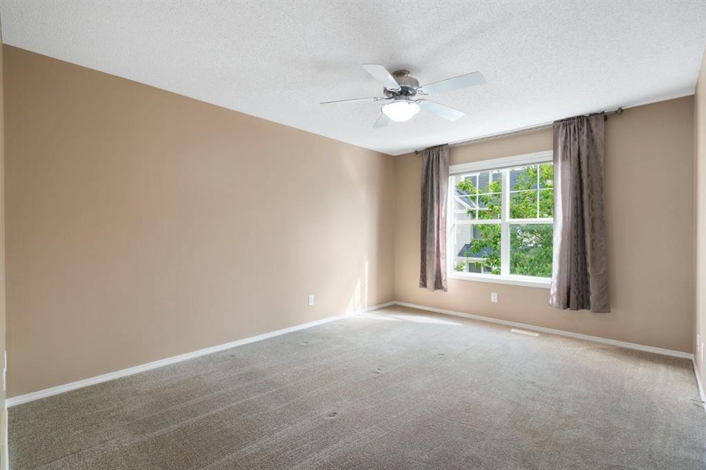 361 Elgin Gardens Se, Calgary, AB