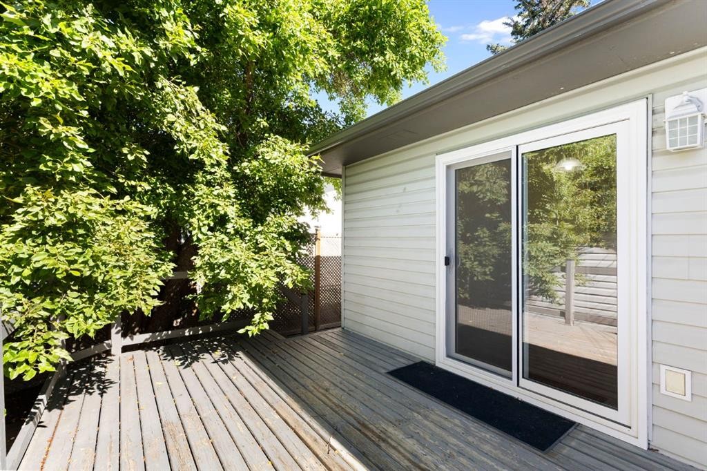 69 Winslow Crescent Sw, Calgary, AB - Outdoor With Deck Patio Veranda With Exterior