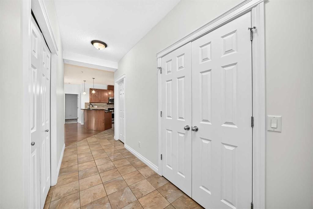 103-4 Hemlock Crescent Sw, Calgary, AB