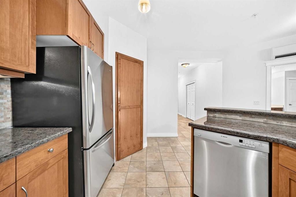 103-4 Hemlock Crescent Sw, Calgary, AB