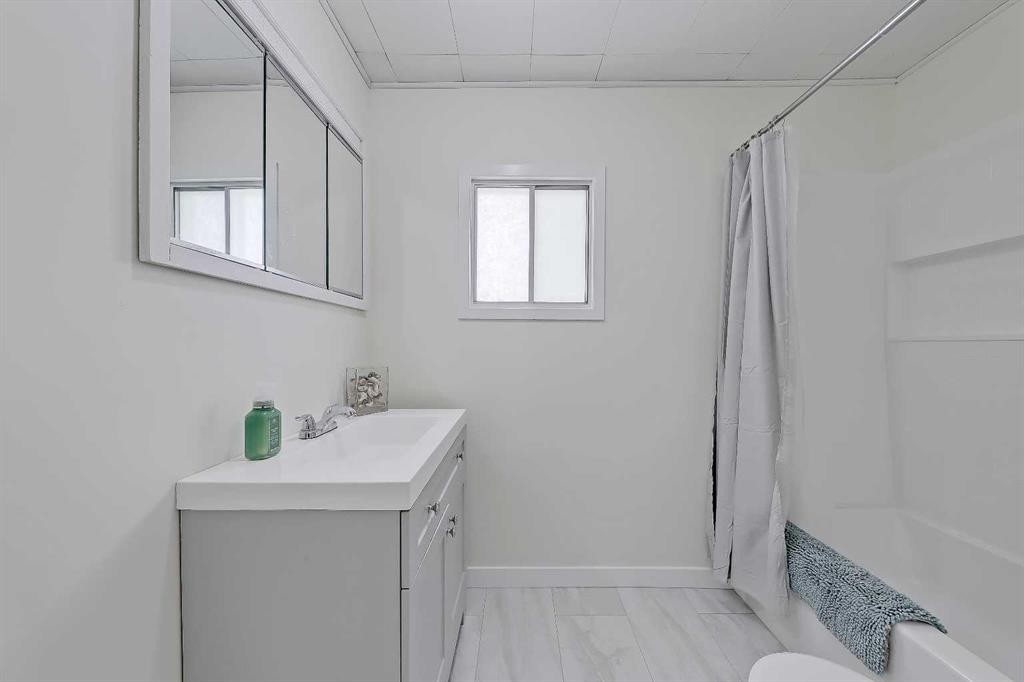 7443 Ogden Road Se, Calgary, AB