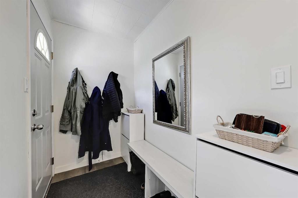 7443 Ogden Road Se, Calgary, AB