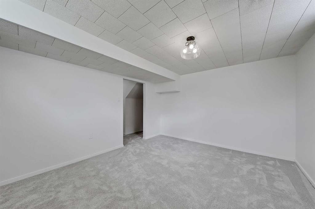 7443 Ogden Road Se, Calgary, AB