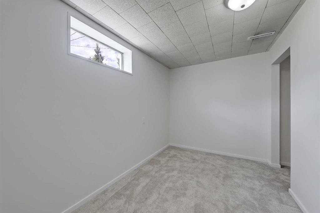 7443 Ogden Road Se, Calgary, AB