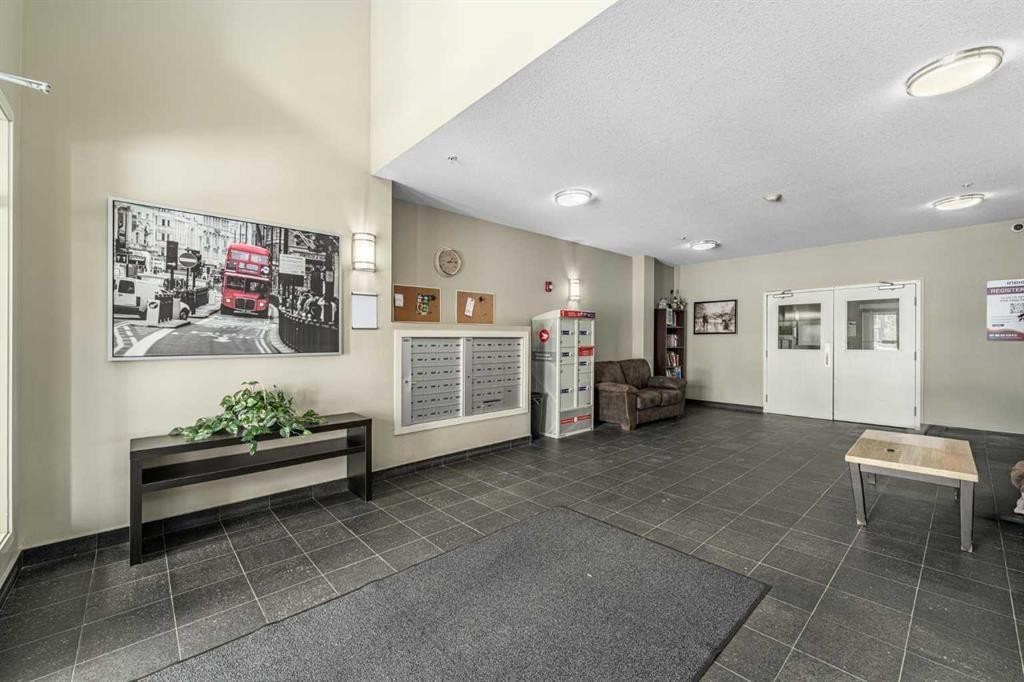 111-10 Auburn Bay Link Se, Calgary, AB