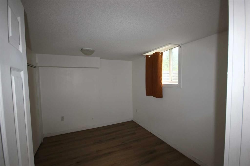379 Falmere Road Ne, Calgary, AB