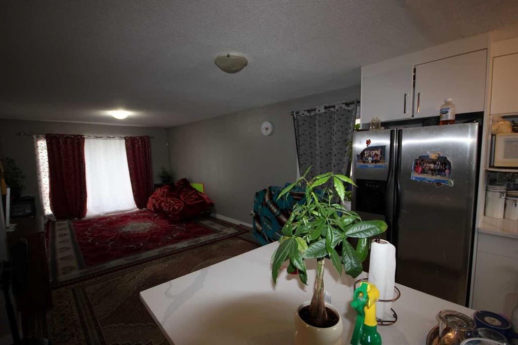 379 Falmere Road Ne, Calgary, AB