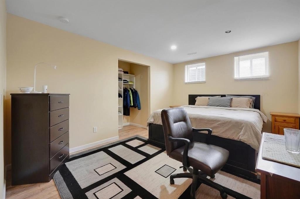 2714 74 Avenue Se, Calgary, AB