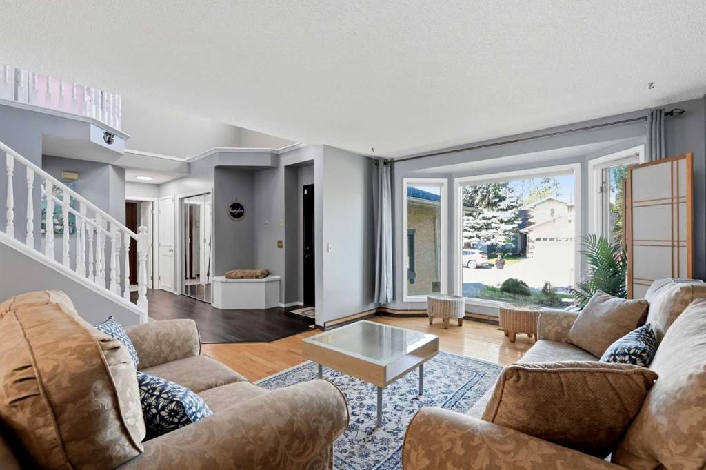 175 Shannon Circle Sw, Calgary, AB