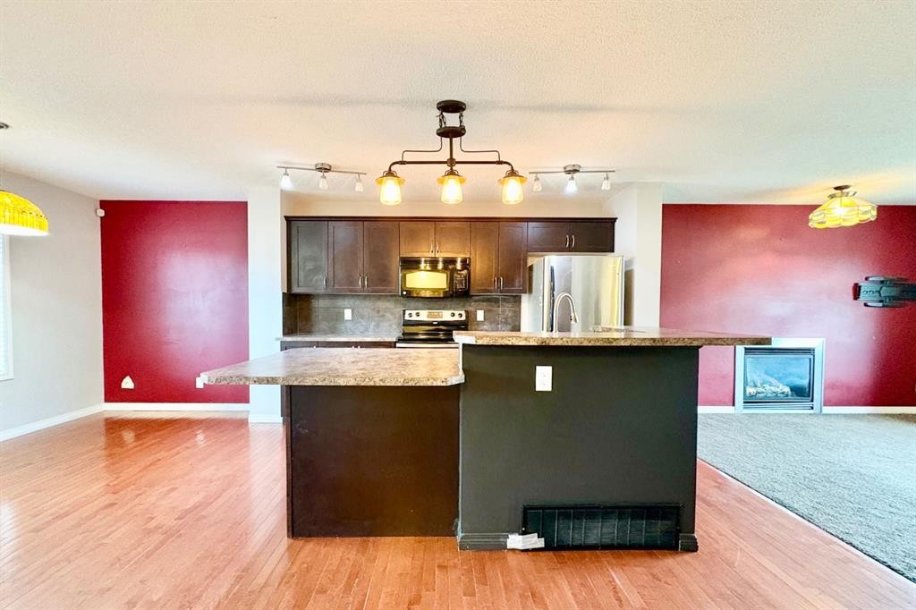 21 Walden Square Se, Calgary, AB