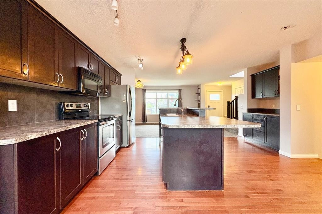 21 Walden Square Se, Calgary, AB