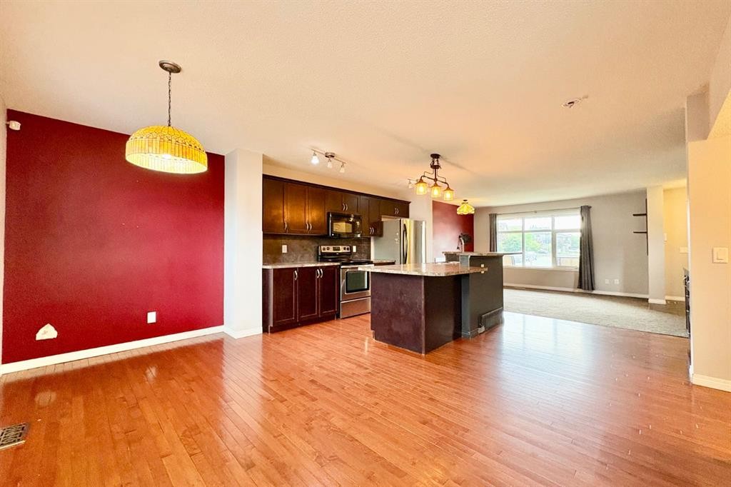 21 Walden Square Se, Calgary, AB