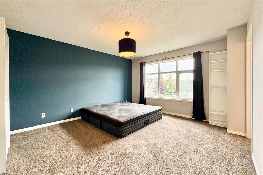 21 Walden Square Se, Calgary, AB