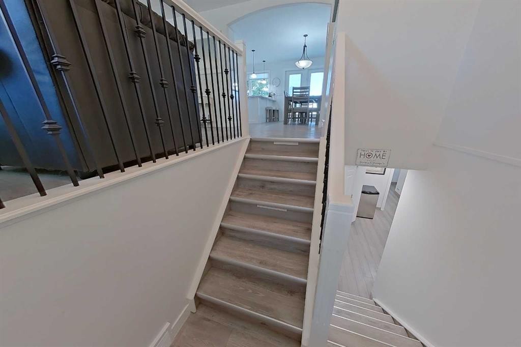6803 24 Avenue Ne, Calgary, AB