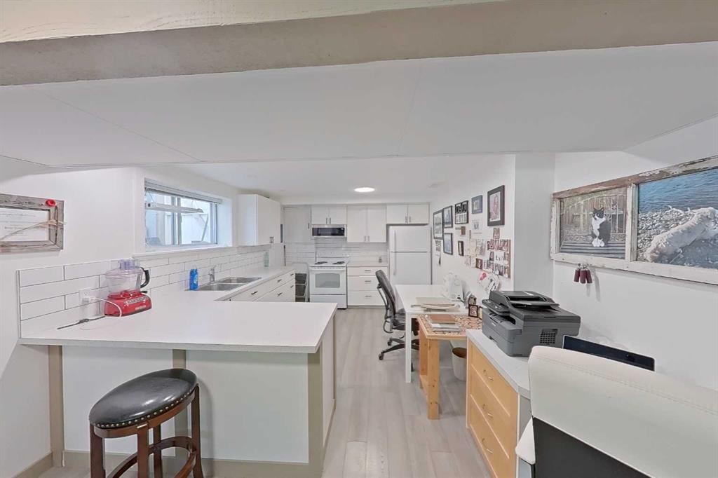 6803 24 Avenue Ne, Calgary, AB