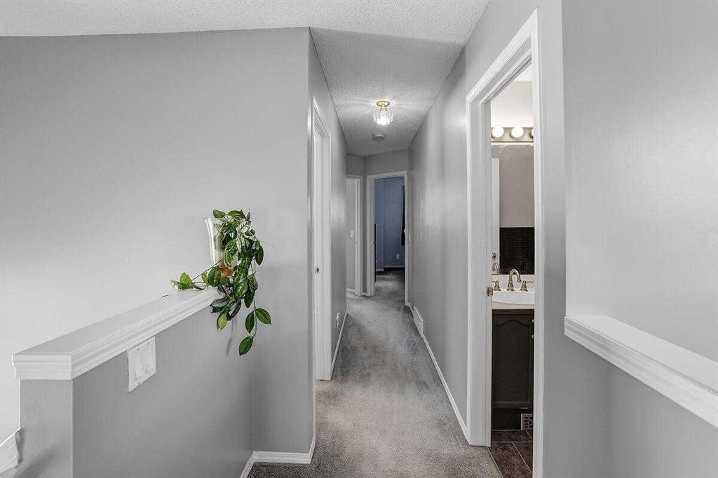 274 Somerside Park Sw, Calgary, AB