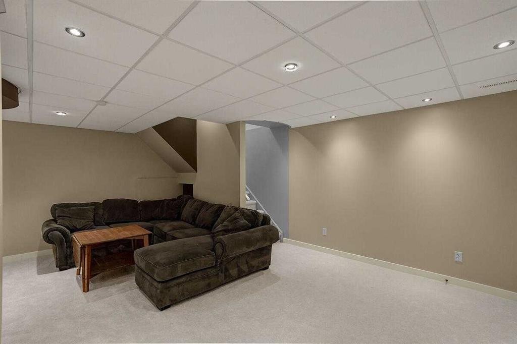 274 Somerside Park Sw, Calgary, AB