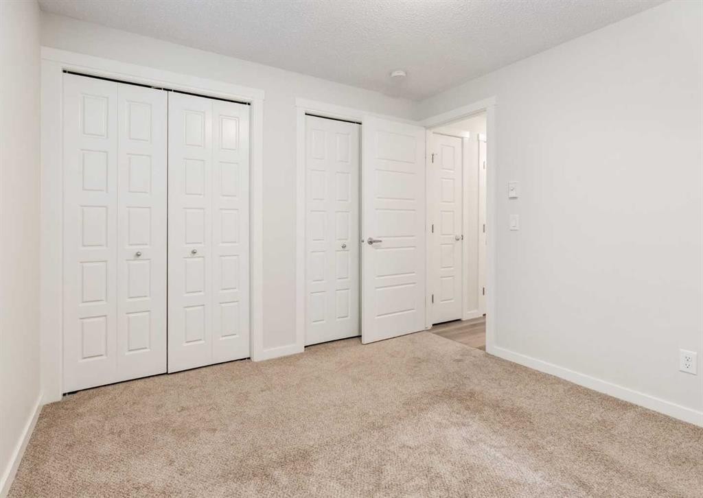408 Cranbrook Square Se, Calgary, AB