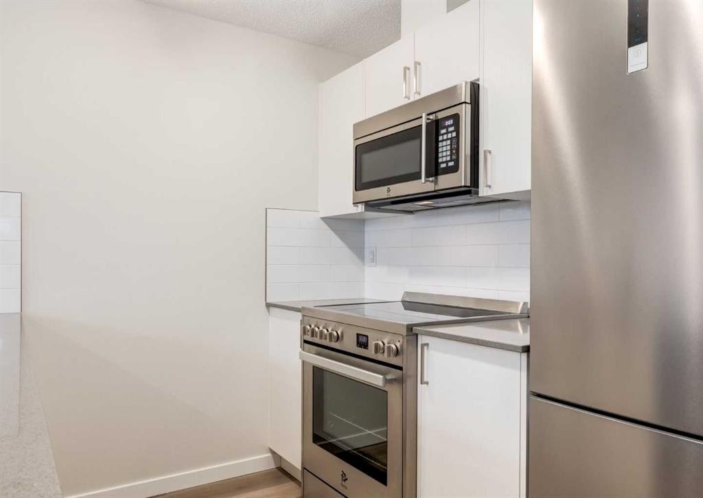 408 Cranbrook Square Se, Calgary, AB