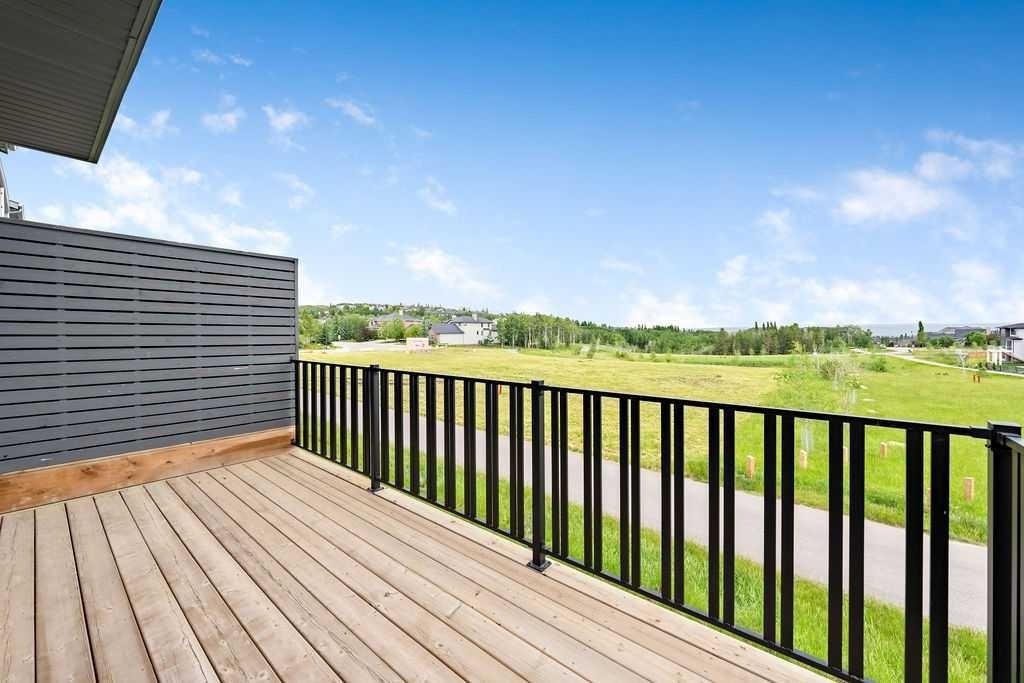 86 Spring Willow Close Sw, Calgary, AB - Outdoor With Balcony With Exterior