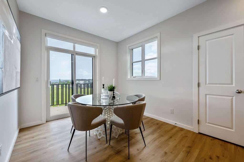 86 Spring Willow Close Sw, Calgary, AB - Indoor Photo Showing Dining Room