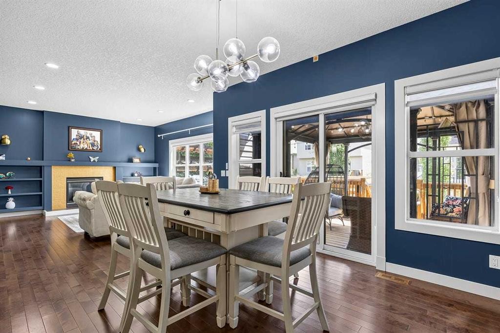 35 Copperleaf Crescent Se, Calgary, AB