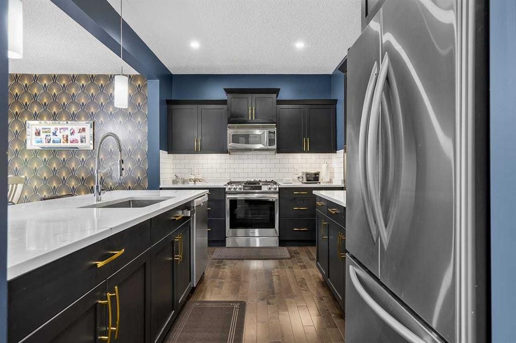 35 Copperleaf Crescent Se, Calgary, AB