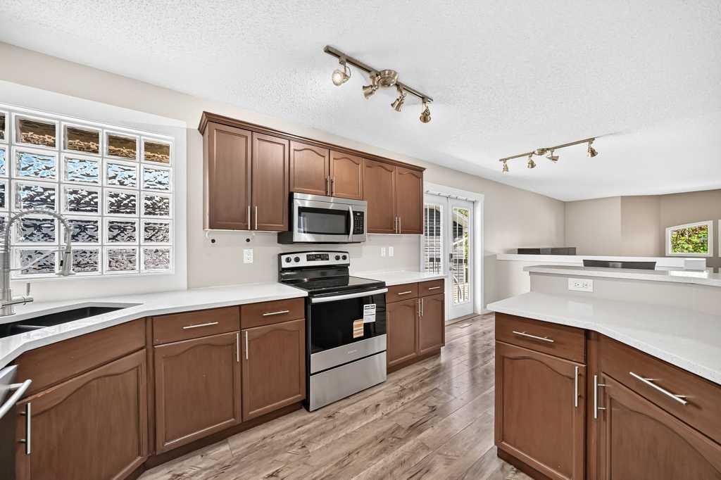 222 Covewood Close Ne, Calgary, AB