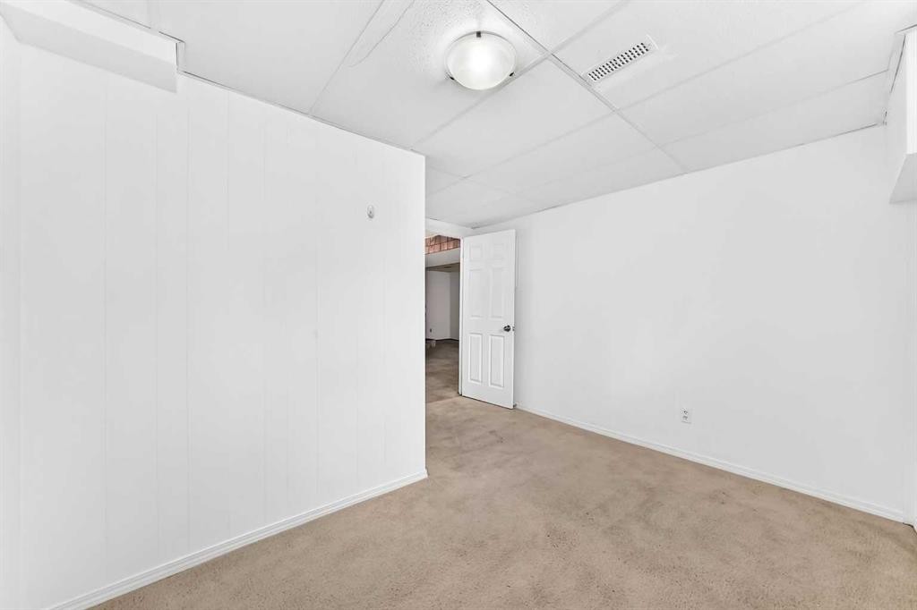 2912 Brentwood Boulevard Nw, Calgary, AB