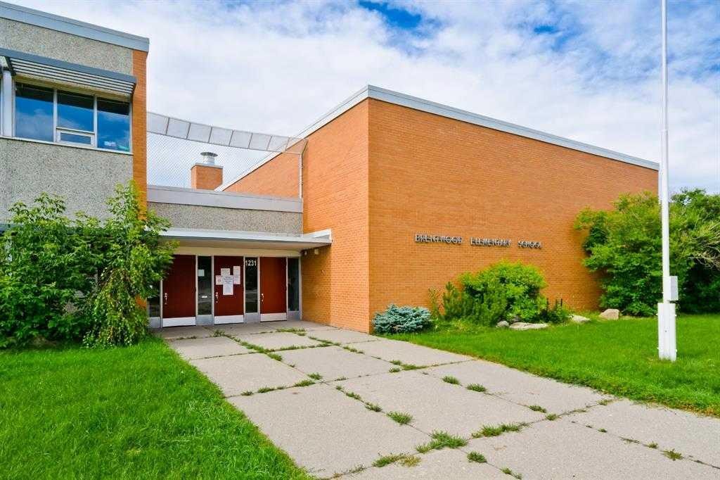 2912 Brentwood Boulevard Nw, Calgary, AB