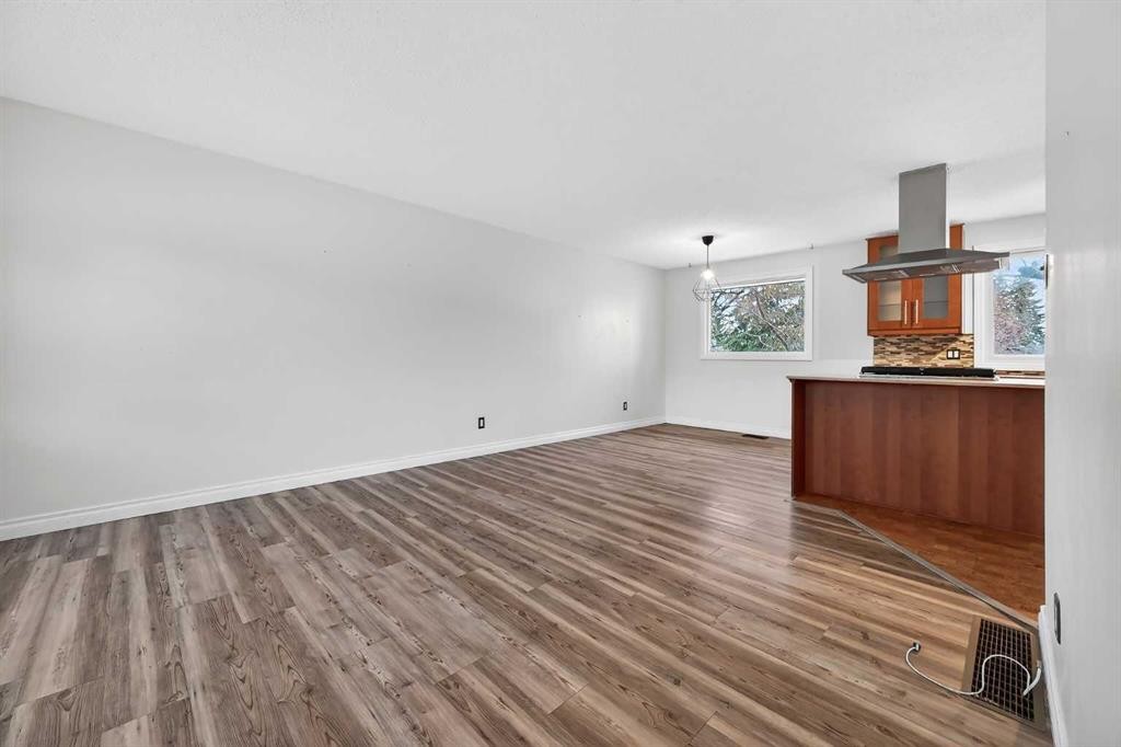 81 Westminster Drive Sw, Calgary, AB - Indoor