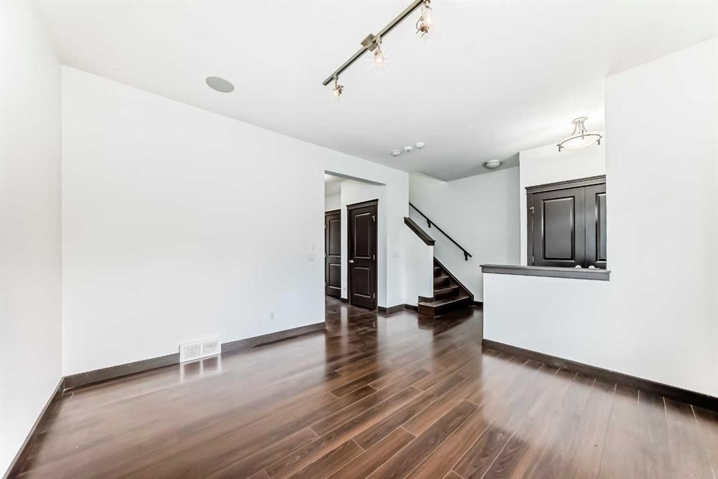 17 Redstone Common Ne, Calgary, AB - Indoor Photo Showing Other Room