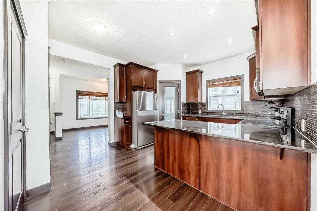 17 Redstone Common Ne, Calgary, AB - Indoor Photo Showing Kitchen With Stainless Steel Kitchen