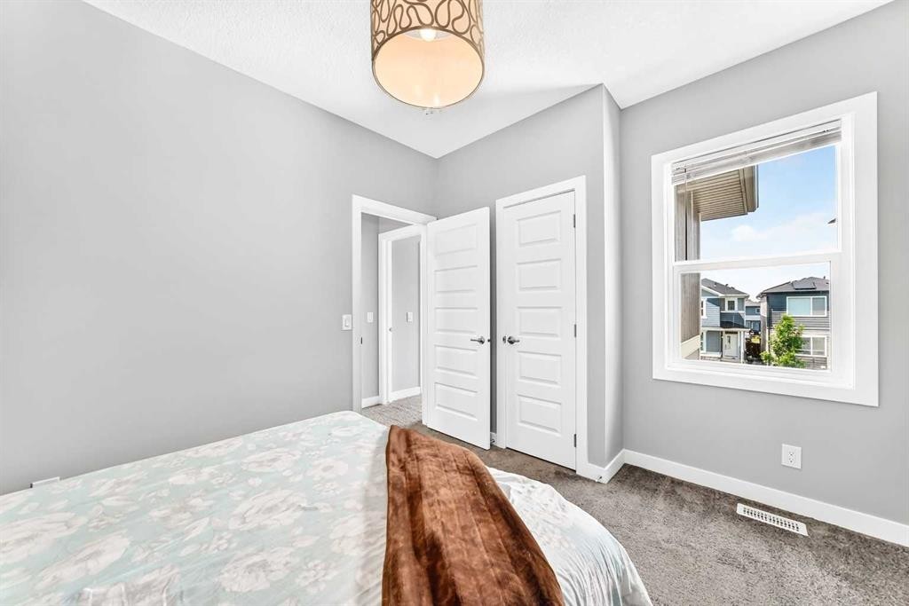 41 Walcrest Way Se, Calgary, AB