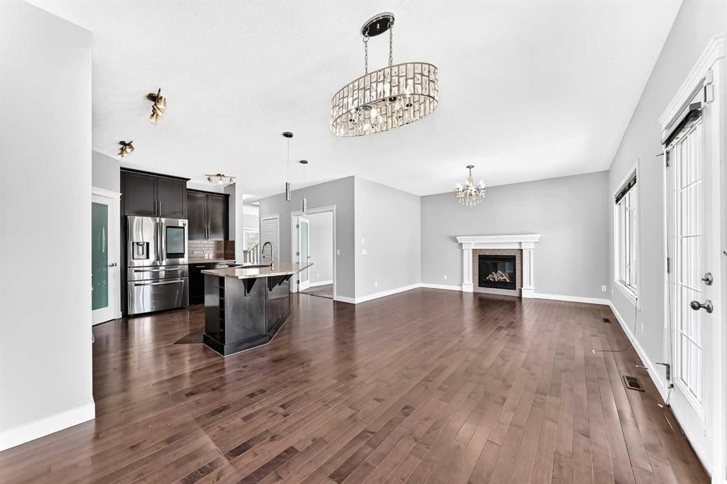 325 Evanspark Gardens Nw, Calgary, AB