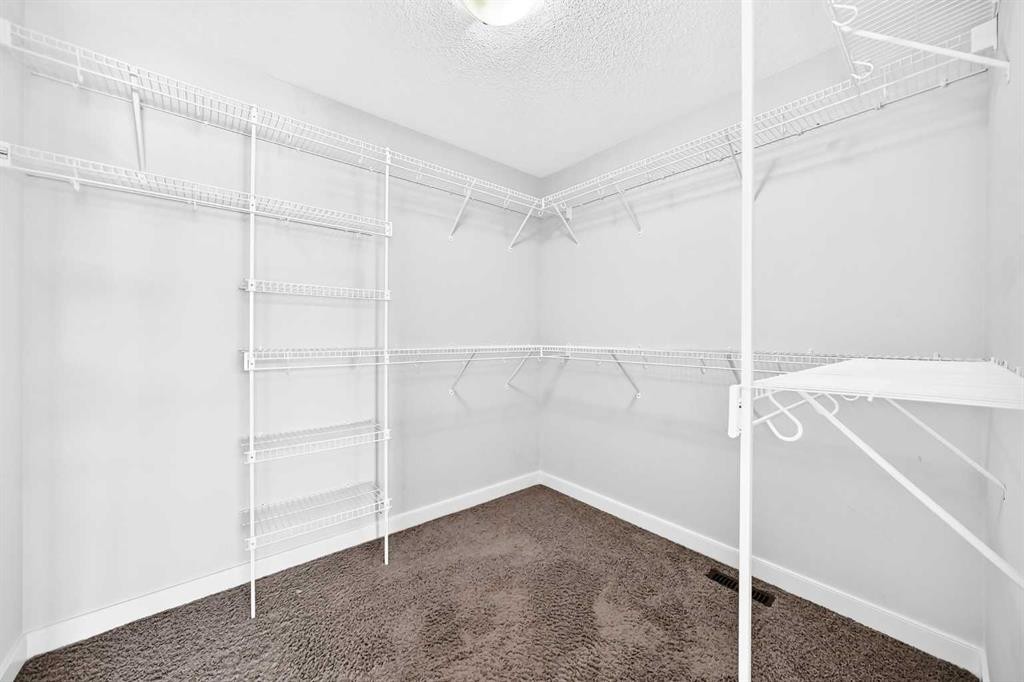 325 Evanspark Gardens Nw, Calgary, AB