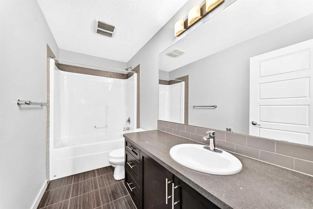 325 Evanspark Gardens Nw, Calgary, AB